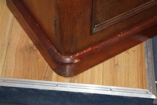A Victorian mahogany side cabinet, W.100cm D.40cm H.89cm
